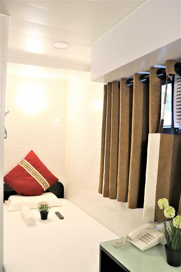 The One Inn Hong Kong Exterior photo